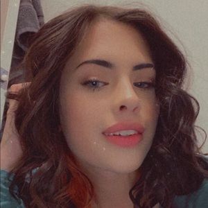 Meet your Posher, Katelynn